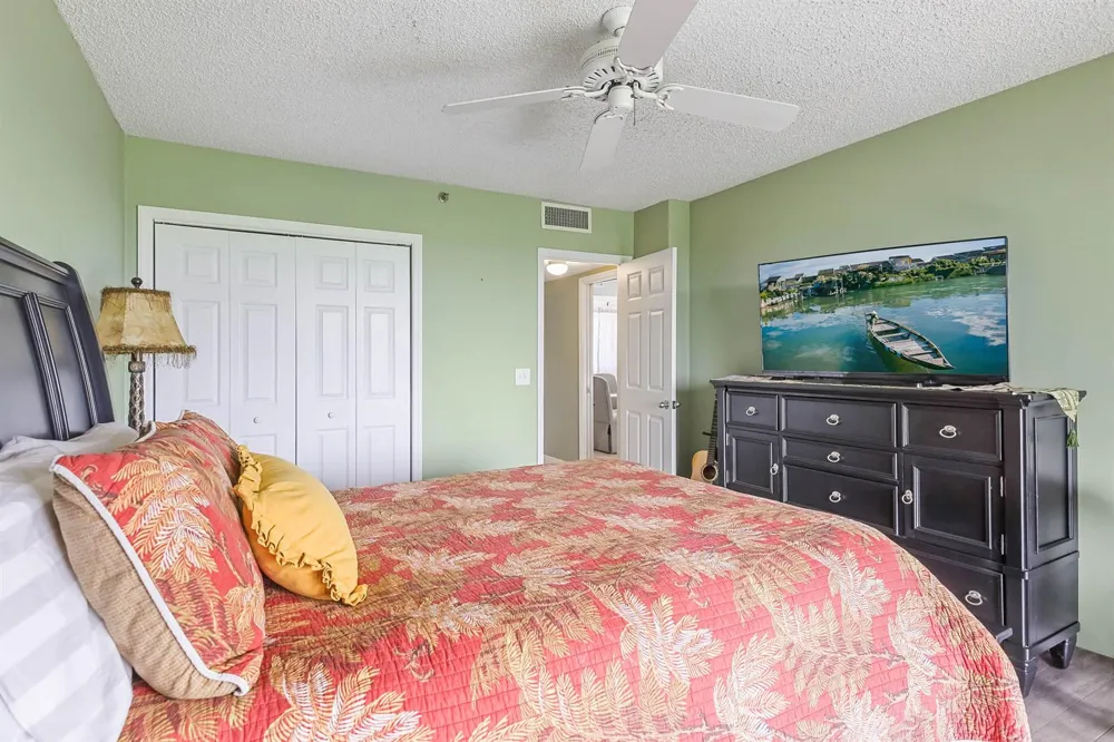 5279 S FOUNTAINS DRIVE S #703 Lake Worth, FL 33467