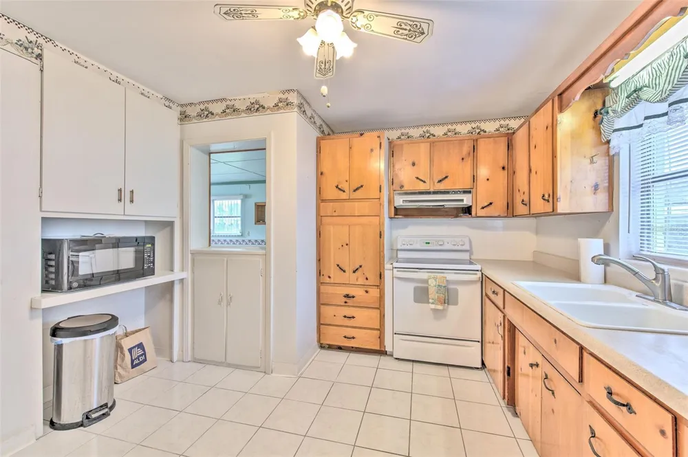 1675 TATE AVENUE Bartow, FL 33830