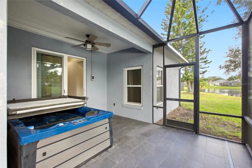 12347 HOLLYBUSH TERRACE Bradenton, FL 34202