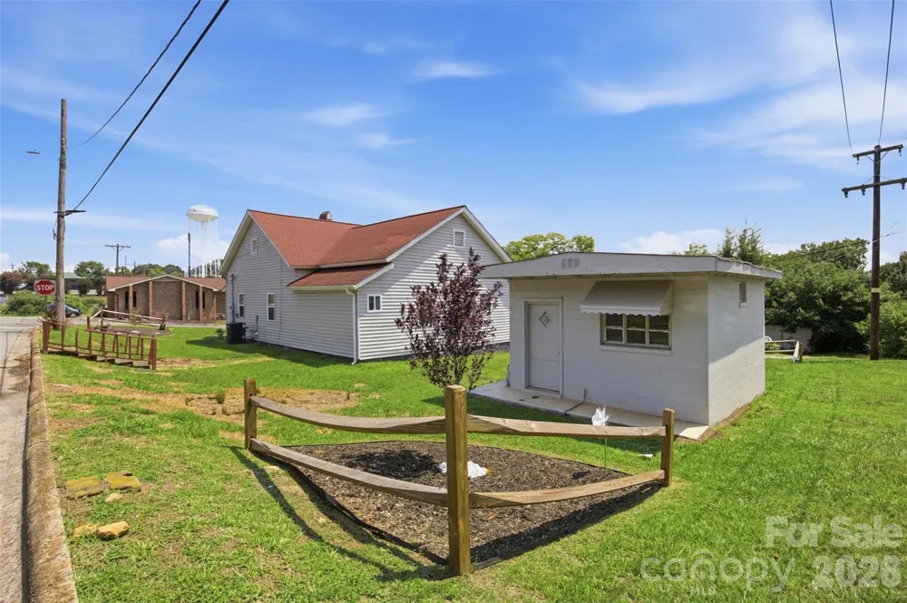 112 Pine Street Shelby, NC 28152