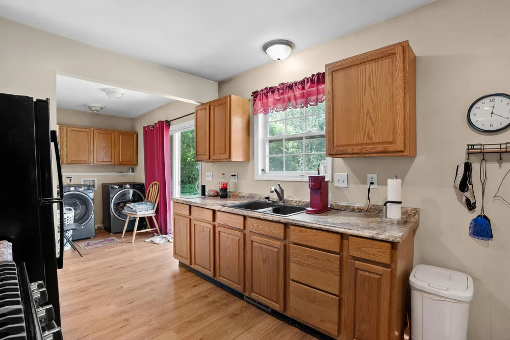 5147 Beverly Avenue Kalamazoo, MI 49004