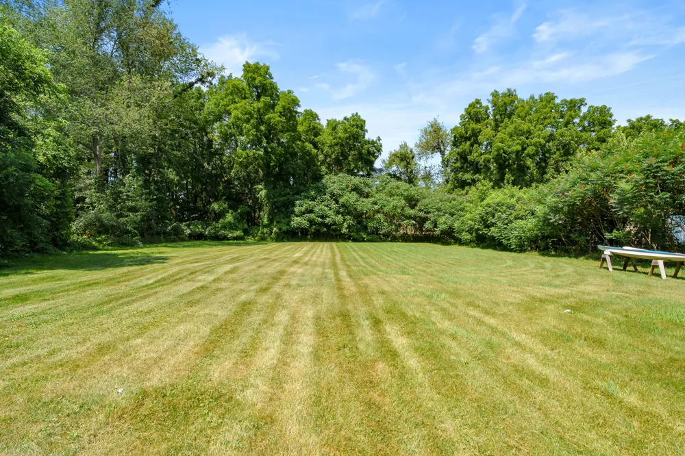 5147 Beverly Avenue Kalamazoo, MI 49004