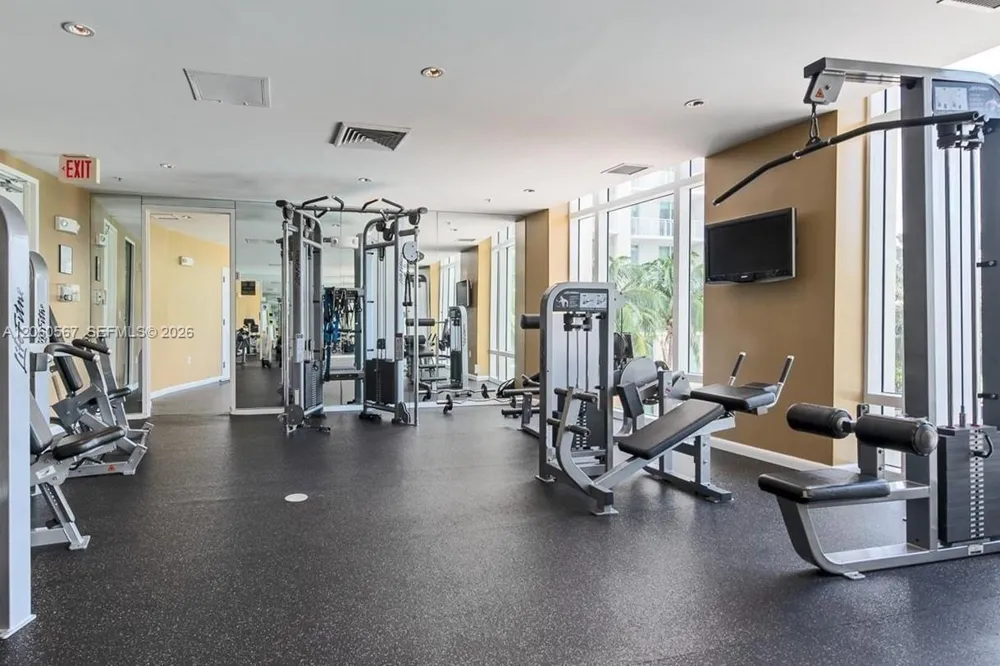 1745 E Hallandale Beach Blvd #1606W Hallandale Beach, FL 33009