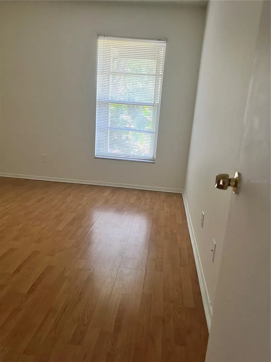 14308 HANGING MOSS CIRCLE #102 Tampa, FL 33613