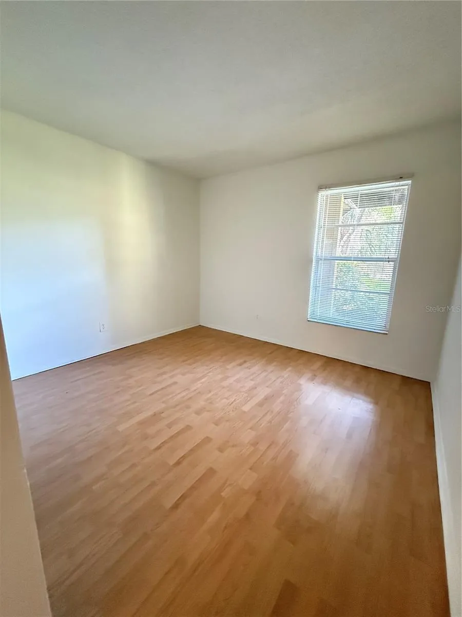 14308 HANGING MOSS CIRCLE #102 Tampa, FL 33613