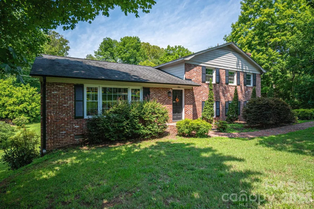 304 Windsor Drive Shelby, NC 28150