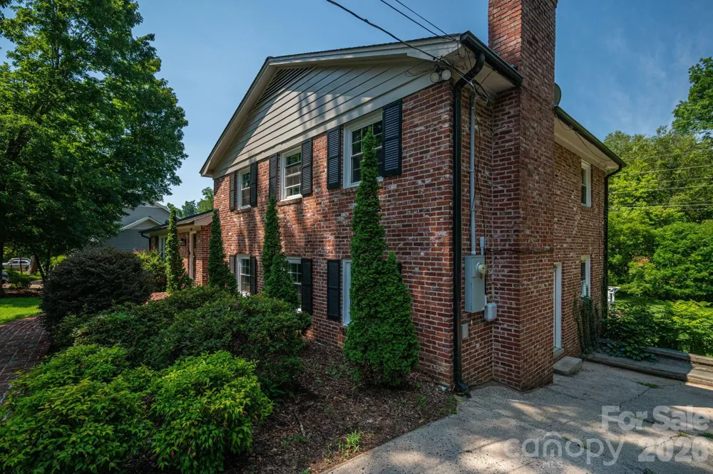 304 Windsor Drive Shelby, NC 28150
