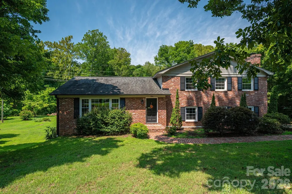 304 Windsor Drive Shelby, NC 28150