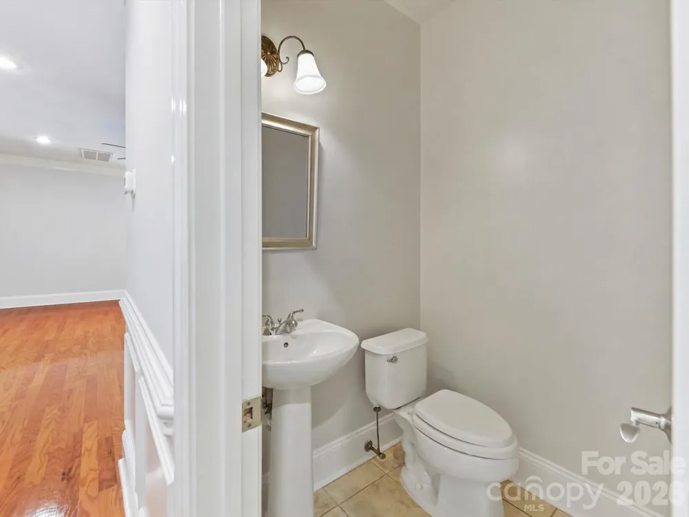 439 O'Henry Avenue Davidson, NC 28036