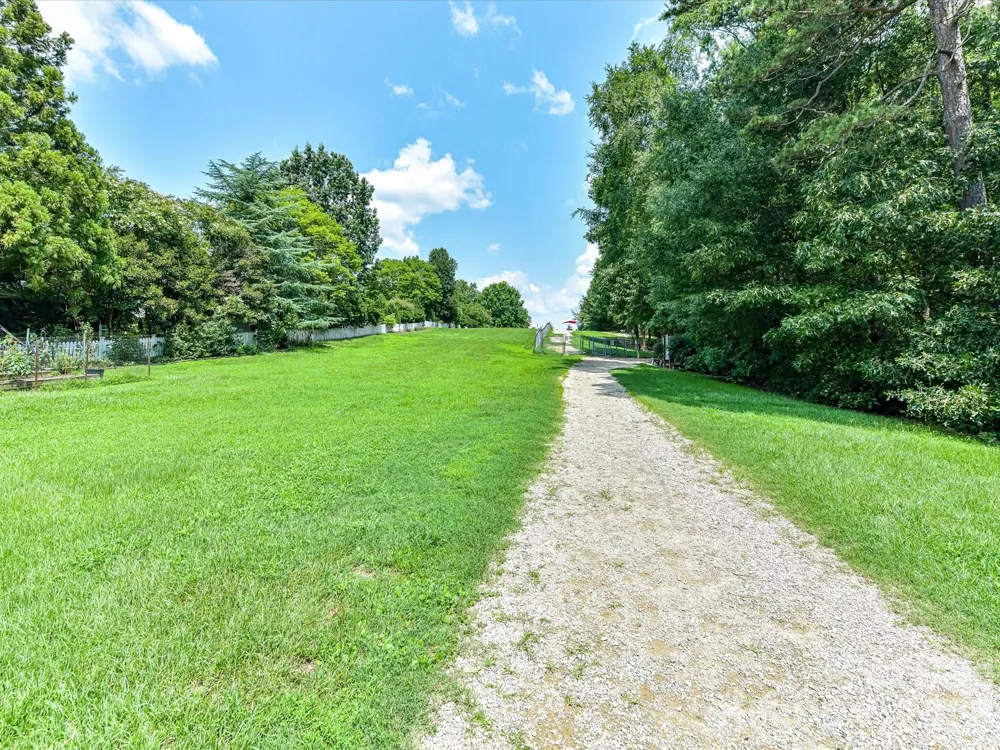 439 O'Henry Avenue Davidson, NC 28036