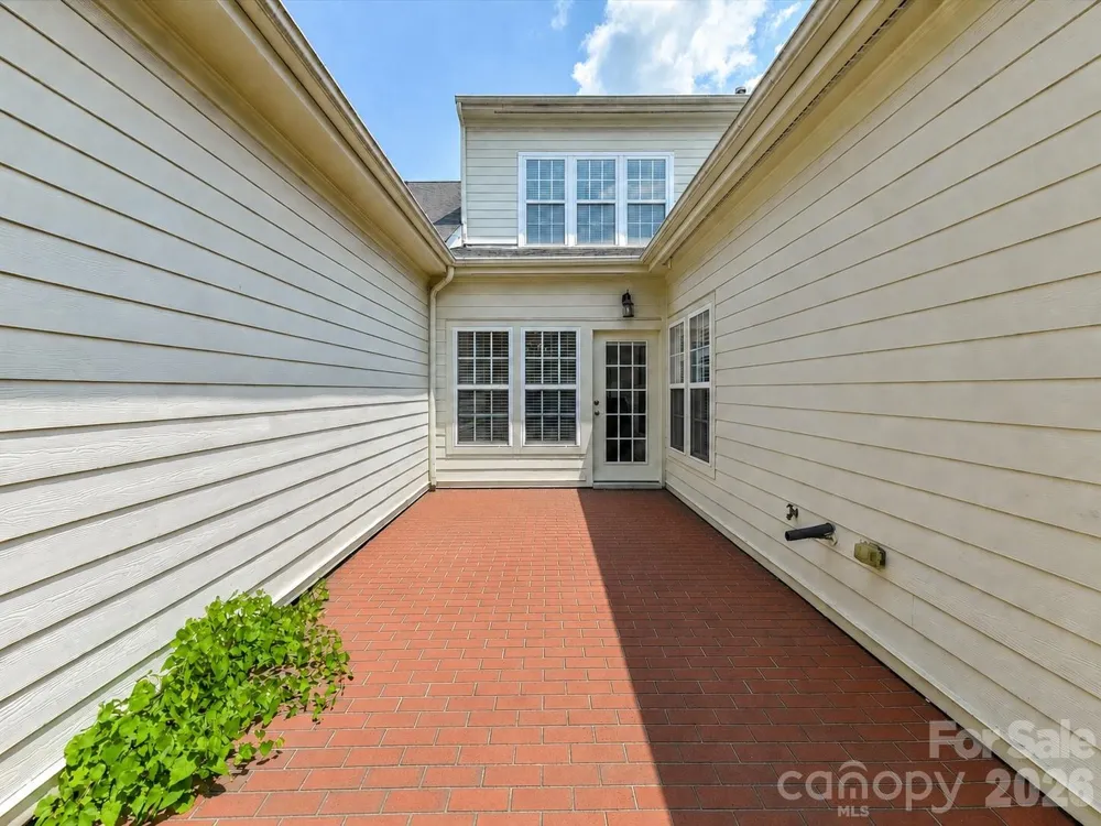 439 O'Henry Avenue Davidson, NC 28036