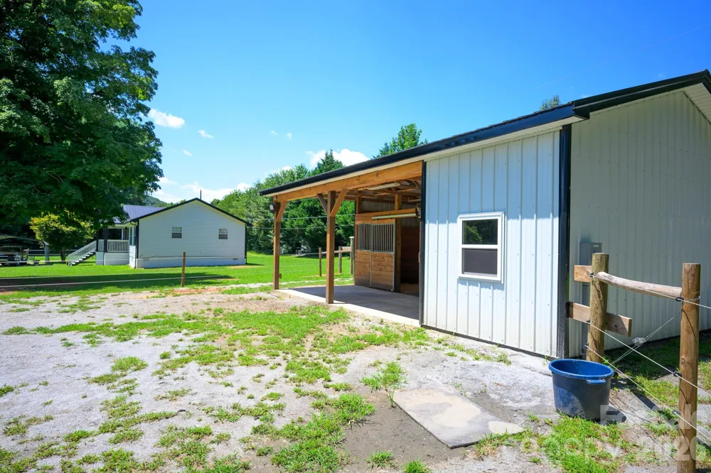 1151 Shady Lane Marion, NC 28752