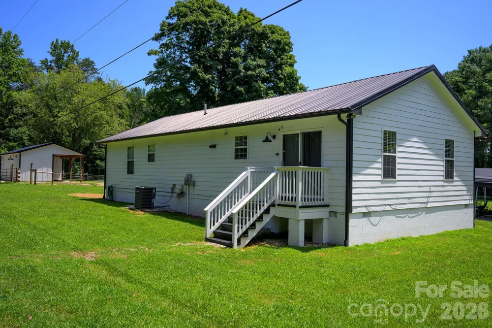 1151 Shady Lane Marion, NC 28752