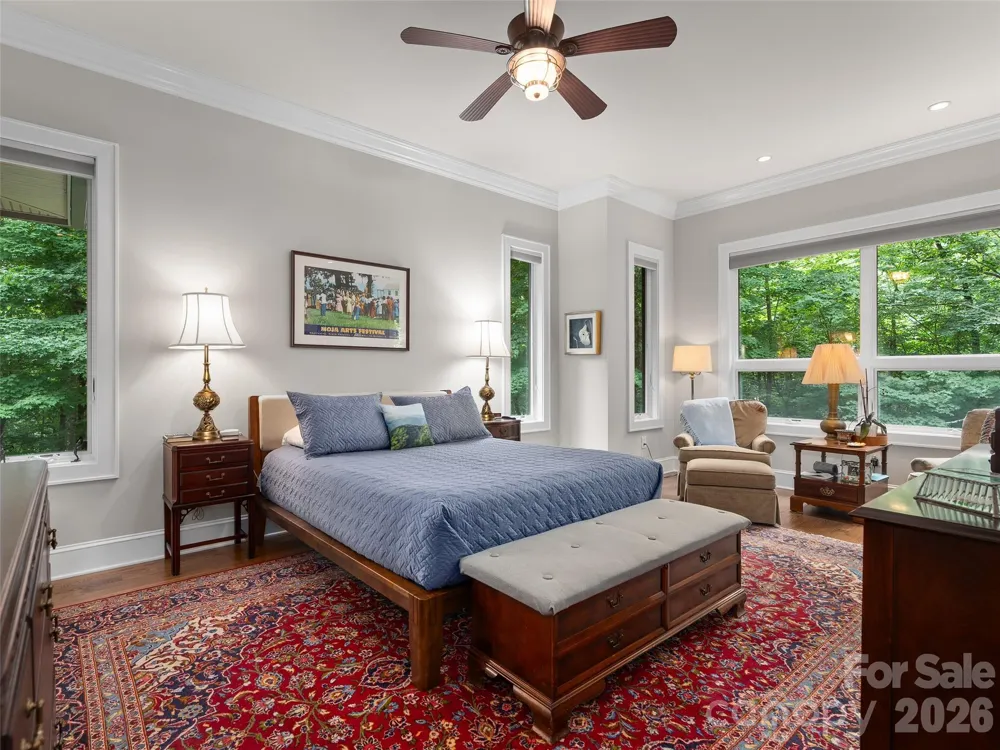 515 Flying Hawk Trail Waynesville, NC 28786