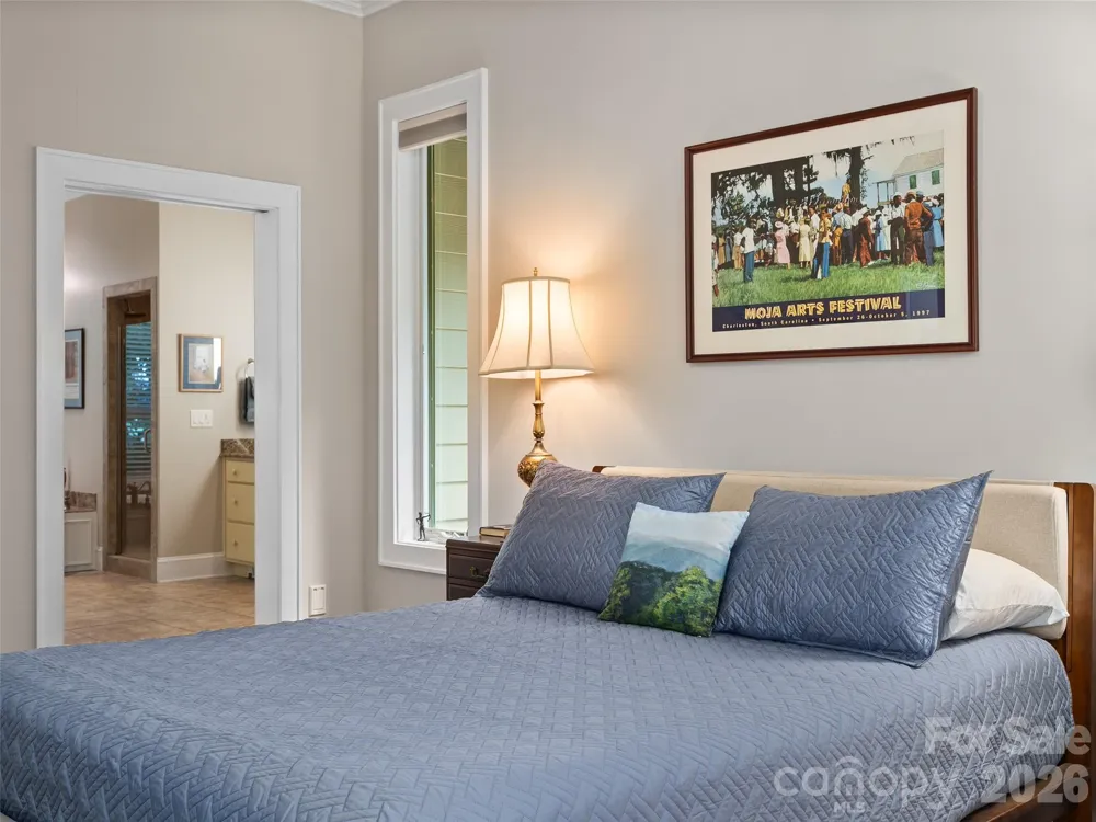 515 Flying Hawk Trail Waynesville, NC 28786
