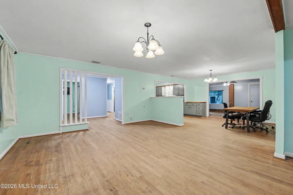 2147 Hwy 613 Lucedale, MS 39452
