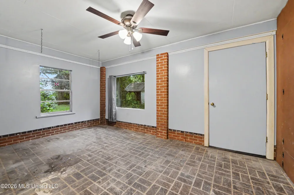 2147 Hwy 613 Lucedale, MS 39452