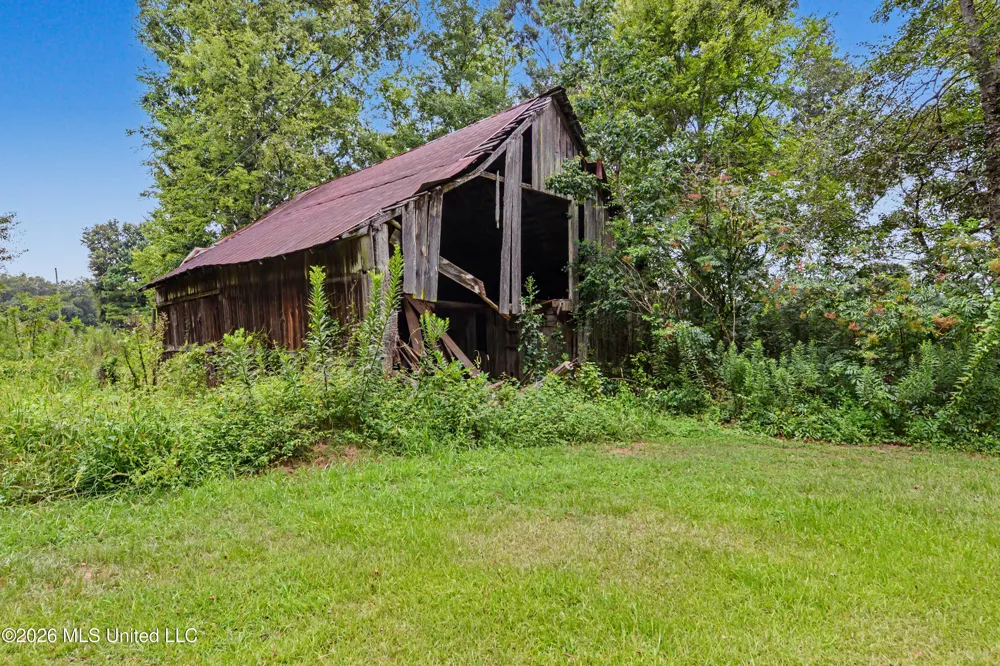 2147 Hwy 613 Lucedale, MS 39452