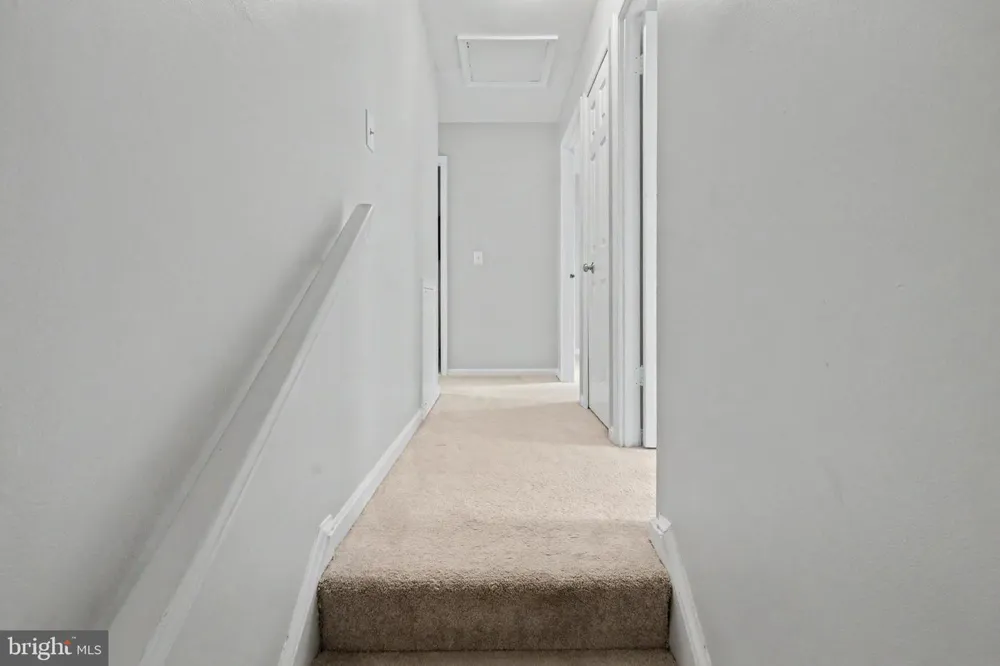 5426 CABOT RIDGE COURT Fairfax, VA 22032
