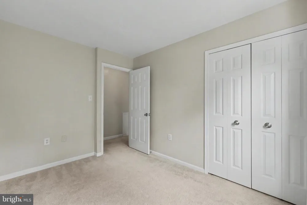 5426 CABOT RIDGE COURT Fairfax, VA 22032