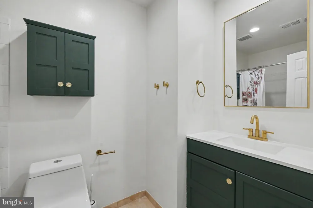 5426 CABOT RIDGE COURT Fairfax, VA 22032