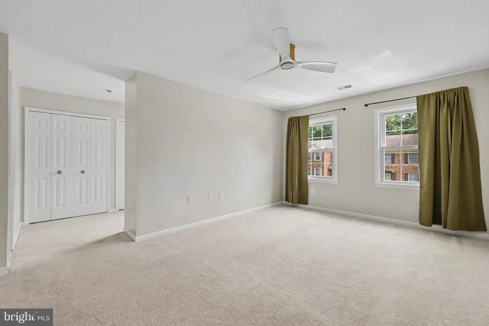 5426 CABOT RIDGE COURT Fairfax, VA 22032