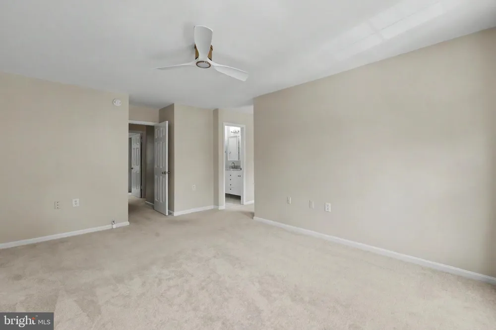 5426 CABOT RIDGE COURT Fairfax, VA 22032