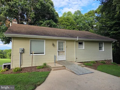 885 MOUNT WILSON ROAD