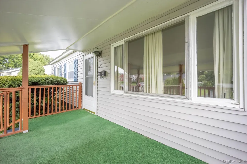 32 Peter Cooper Drive Poughkeepsie, NY 12601