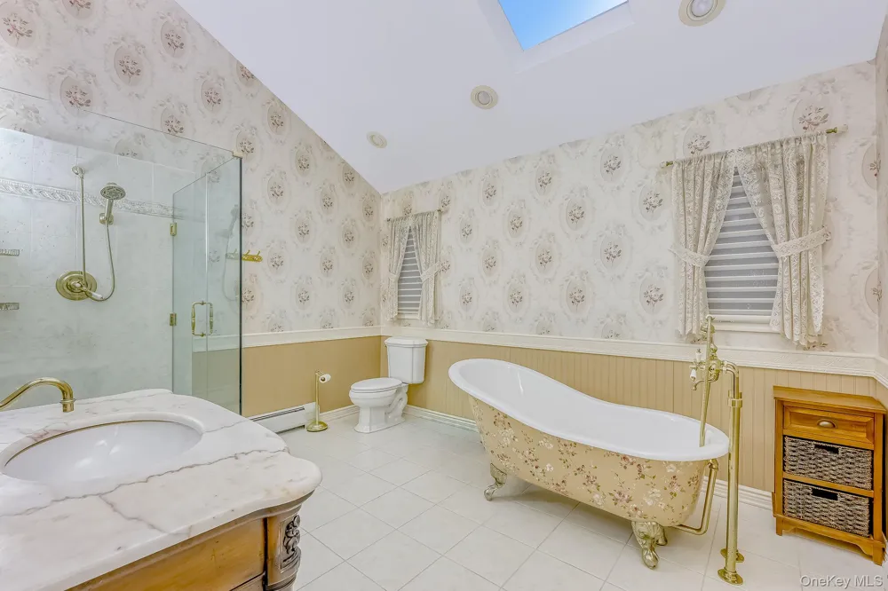 17 Snowdrop Drive New City, NY 10956