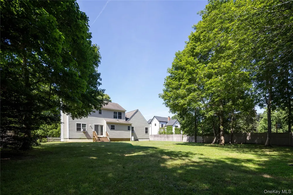 345 Cemetery Road East Marion, NY 11939