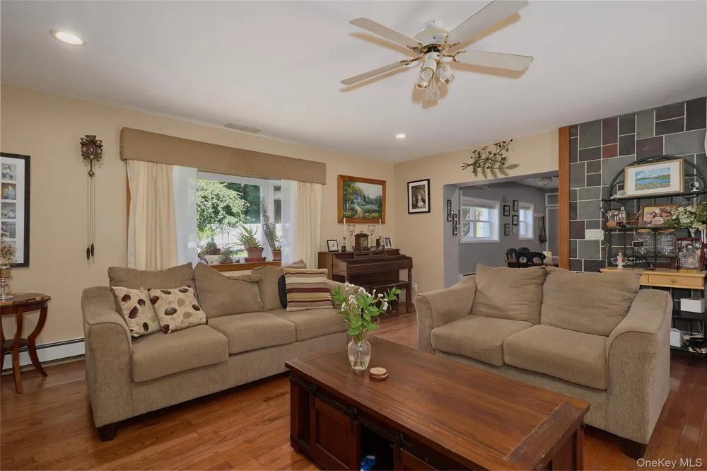 140 Nardin Road Lake Peekskill, NY 10537