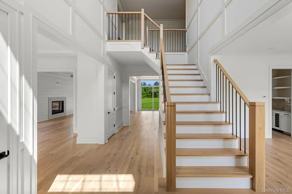 2 D'Amico Court Melville, NY 11747
