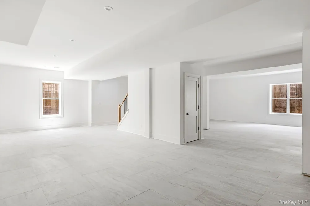 2 D'Amico Court Melville, NY 11747
