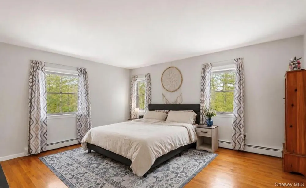 25 Old Farm Road Shokan, NY 12481