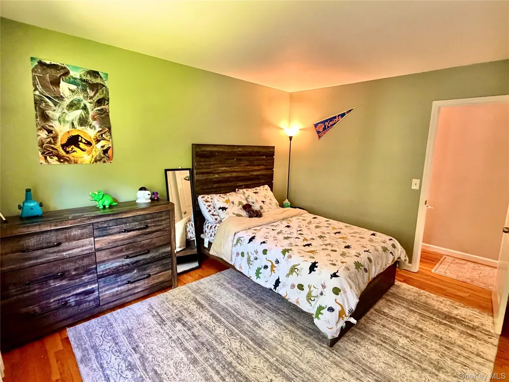 25 Old Farm Road Shokan, NY 12481