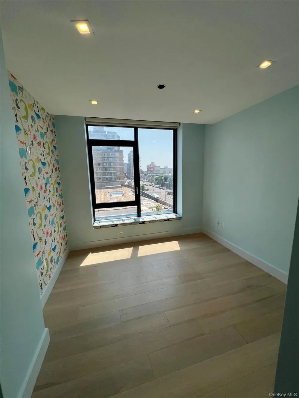 251 1st Street #4A Brooklyn, NY 11215