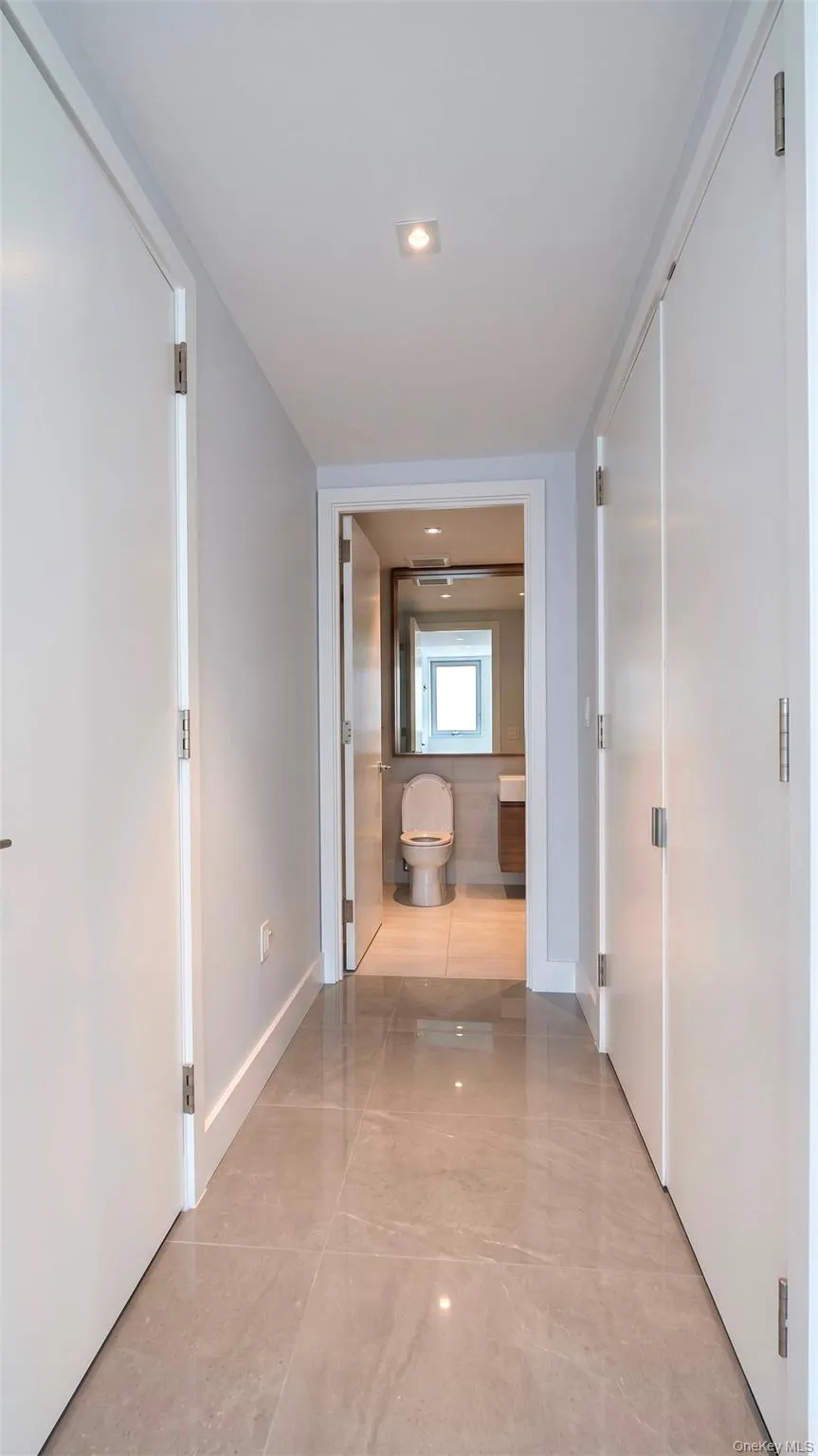 251 1st Street #4A Brooklyn, NY 11215