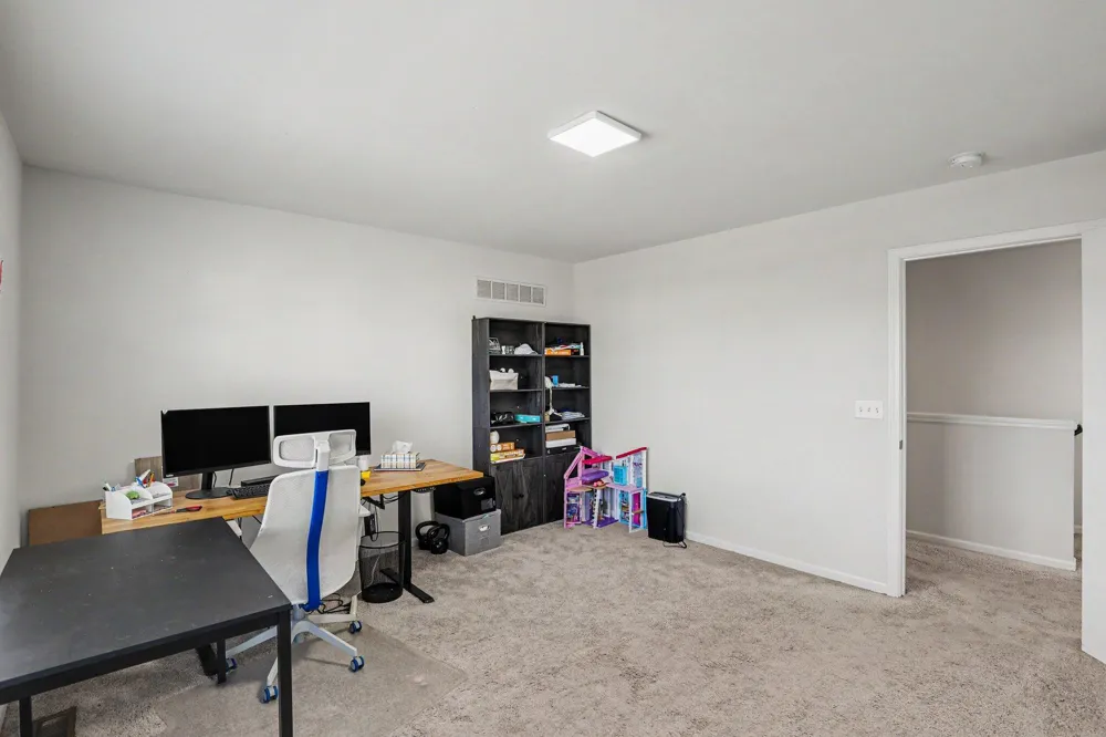 8580 Pioneer Street Washington, MI 48094