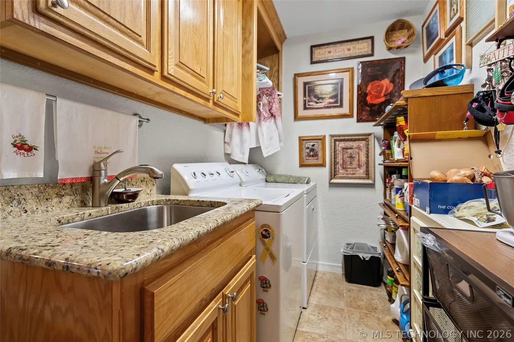 6892 Meridian Road Ardmore, OK 73401