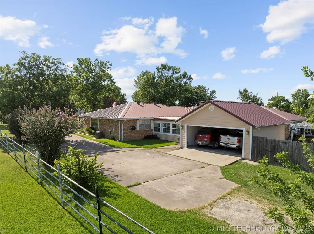 6892 Meridian Road Ardmore, OK 73401
