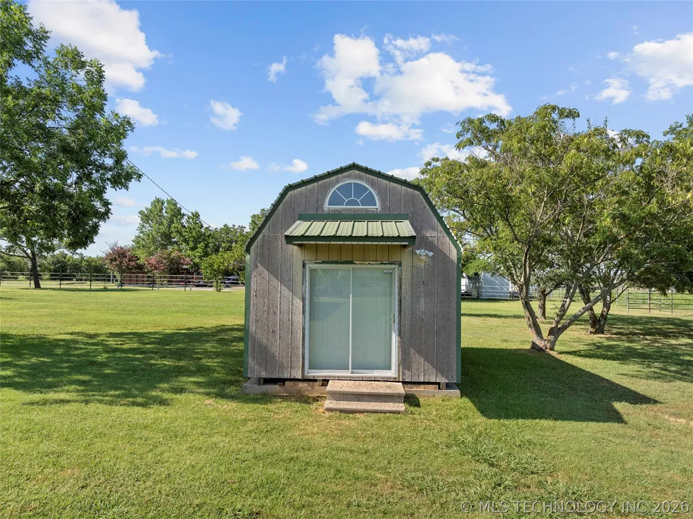 6892 Meridian Road Ardmore, OK 73401