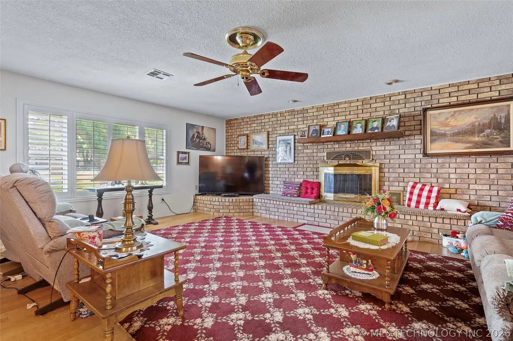 6892 Meridian Road Ardmore, OK 73401