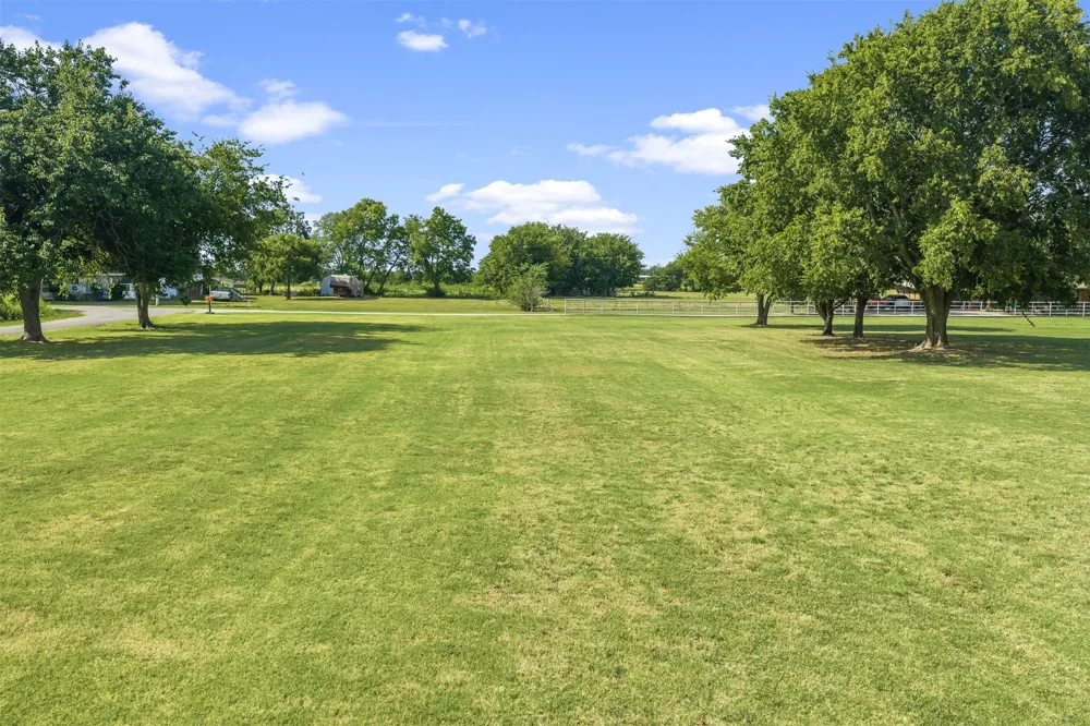 5 Hill Place Ardmore, OK 73401
