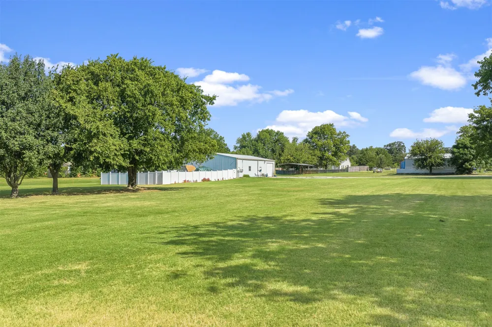 5 Hill Place Ardmore, OK 73401