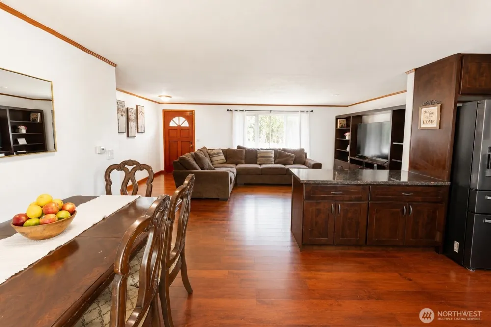 2465 24th Street SE Auburn, WA 98002