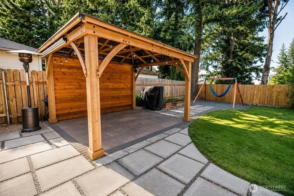 2465 24th Street SE Auburn, WA 98002