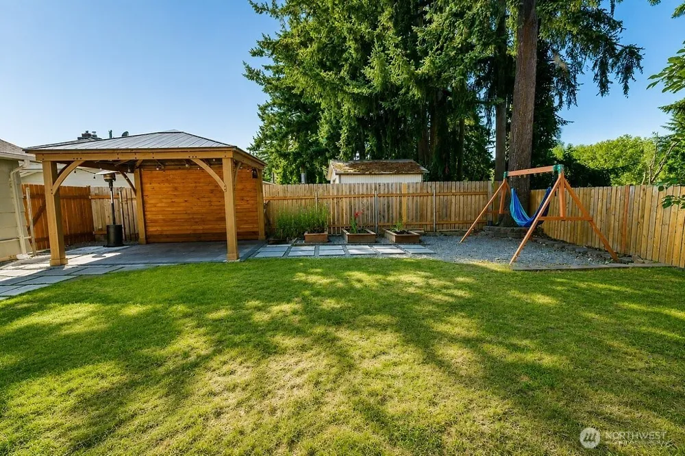 2465 24th Street SE Auburn, WA 98002