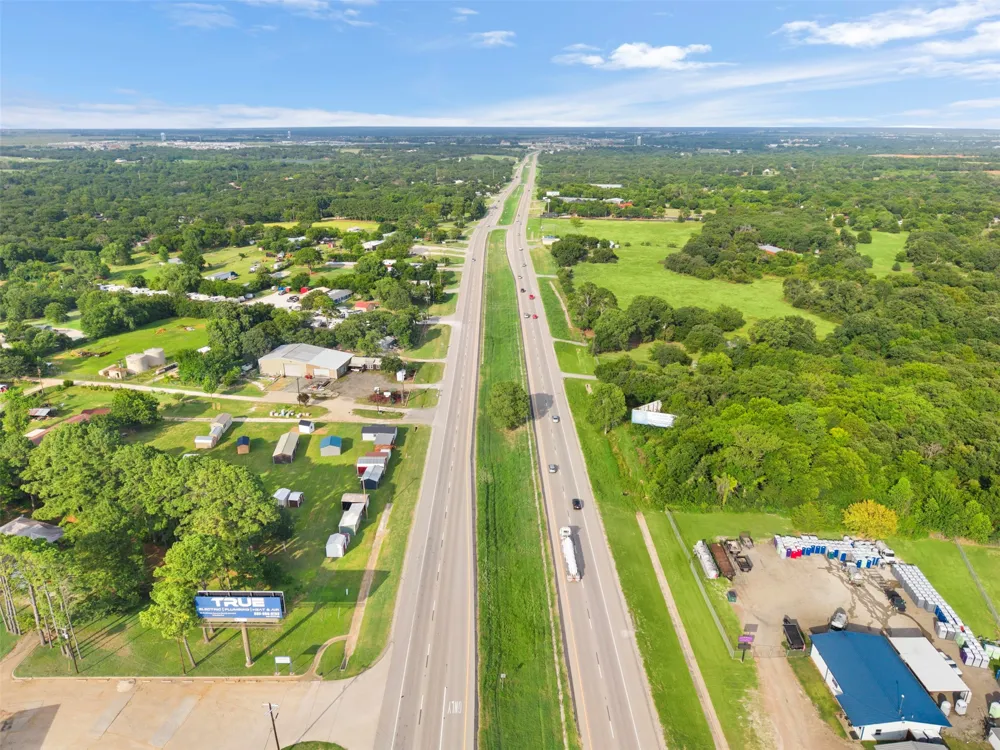 5720 E Highway 67 Alvarado, TX 76009