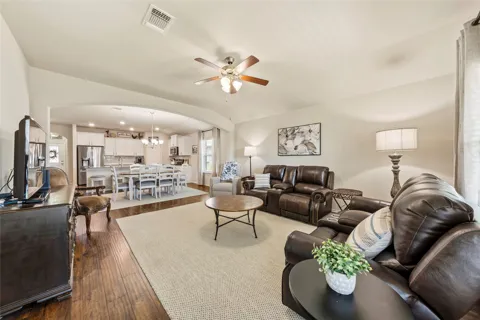2912 Jackal Drive